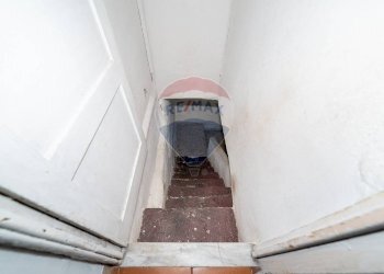 Scale - Casa indipendente Via Palermo
 
596, Catania - foto 8