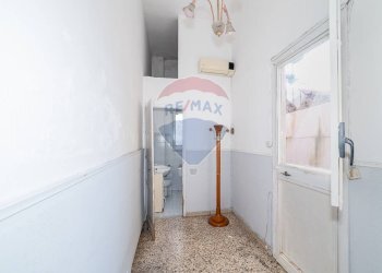 Hall / corridoio - Casa indipendente Via Palermo
 
596, Catania - foto 11