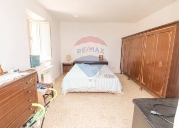 Camera / camera da letto - Terreno agricolo Via Gianbattista Tiepolo
 
114, Caltagirone - foto 7