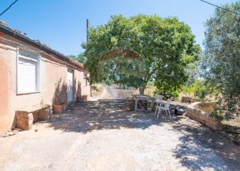 Terrazza - Terreno agricolo Via Gianbattista Tiepolo
 
114, Caltagirone - foto 34