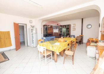 Sala da pranzo - Terreno agricolo Via Gianbattista Tiepolo
 
114, Caltagirone - foto 39