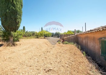 Giardino - Terreno agricolo Via Gianbattista Tiepolo
 
114, Caltagirone - foto 49