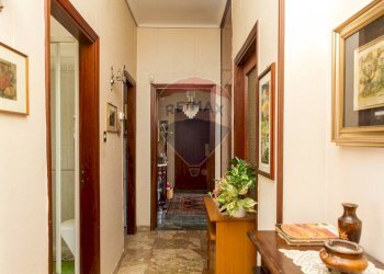 Hall / corridoio - Quadrilocale Via Generale Muscarà
 
53, Piazza Armerina - foto 12