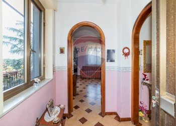 Hall / corridoio - Villa Via Timeo
 
4, Trecastagni - foto 16