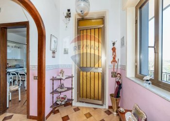 Hall / corridoio - Villa Via Timeo
 
4, Trecastagni - foto 17