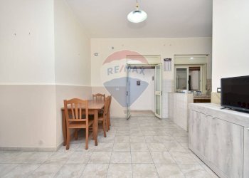 Sala da pranzo - Trilocale Via Lombardia
 
1, Catania - foto 5