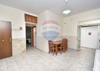 Sala da pranzo - Trilocale Via Lombardia
 
1, Catania - foto 12