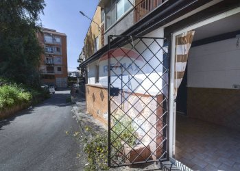 Edificio all\'aperto - Trilocale Via Lombardia
 
1, Catania - foto 16