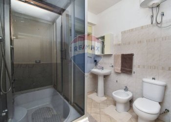 Bagno - Trilocale Via Lombardia
 
1, Catania - foto 22