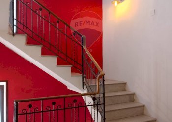 Scale - Independent house Via Giuseppe Garibaldi
 
64, Piazza Armerina - photo 2