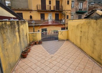 Terrazza - Casa semi indipendente Via Archimede
 
16, Reitano - foto 15