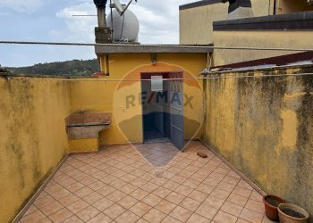 Terrazza - Casa semi indipendente Via Archimede
 
16, Reitano - foto 16