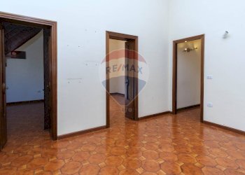Stanza vuota - Appartamento Via Rosso Di San Secondo
 
10, Catania - foto 4