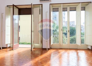 Stanza vuota - Appartamento Via Rosso Di San Secondo
 
10, Catania - foto 13