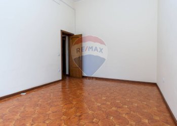 Stanza vuota - Appartamento Via Rosso Di San Secondo
 
10, Catania - foto 22