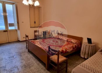 Camera / camera da letto - Casa indipendente VIA BARI
 
35, Paterno - foto 13