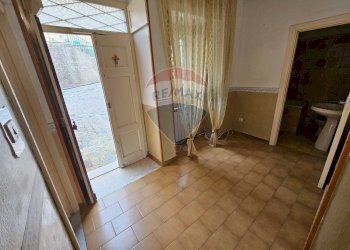 Stanza vuota - Casa semi indipendente Via Alpina
 
15, Reitano - foto 6