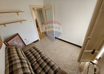 Camera / camera da letto - Casa semi indipendente Via Alpina
 
15, Reitano - foto 10