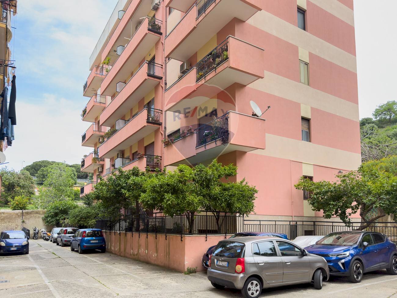 Edificio all\'aperto - Apartment Via Comunale San Corrado
 
6, Messina - photo 1