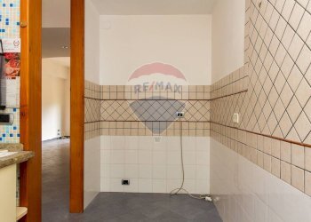 Bagno - Apartment Via Comunale San Corrado
 
6, Messina - photo 12