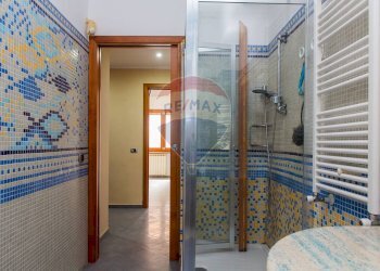 Bagno - Apartment Via Comunale San Corrado
 
6, Messina - photo 23