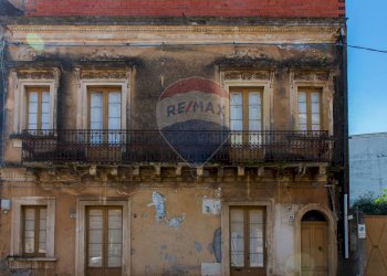 Edificio all\'aperto - Casa indipendente Via Marina
 
86, Fiumefreddo di Sicilia - foto 2