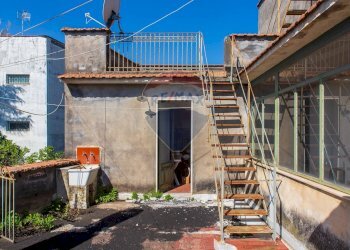 Casa all\'aperto - Casa indipendente Via Marina
 
86, Fiumefreddo di Sicilia - foto 21