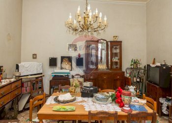Sala da pranzo - Casa indipendente Via Marina
 
86, Fiumefreddo di Sicilia - foto 27