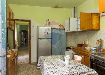 Cucina - Casa indipendente Via Marina
 
86, Fiumefreddo di Sicilia - foto 35