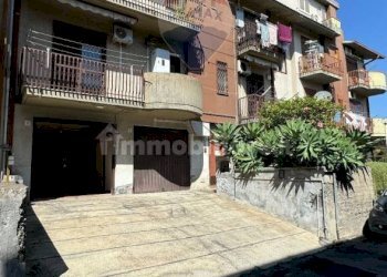 Edificio all\'aperto - Appartamento Via Giuseppe Ballo
 
5, Catania - foto 1