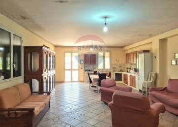 Soggiorno - Villa Contrada Burrione, Lentini - foto 1