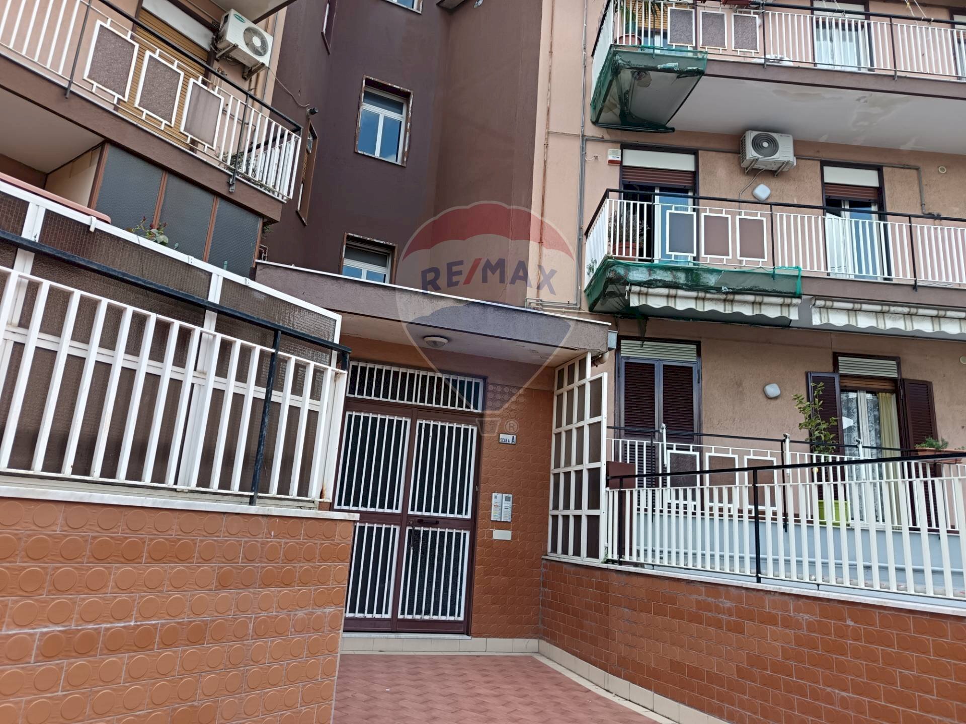 Edificio all\'aperto - Appartamento Via Antonio Gramsci
53, Gravina di Catania - foto 3