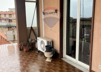 Terrazza - Appartamento Via Antonio Gramsci
 
53, Gravina di Catania - foto 10