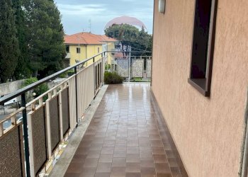 Balcone - Appartamento Via Antonio Gramsci
 
53, Gravina di Catania - foto 14