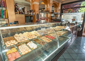 Cucina - Cafeteria - Cold Bar via Salvatore Vigo
 
97, Acireale - photo 9