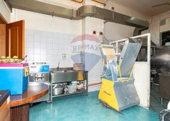 Cucina - Cafeteria - Cold Bar via Salvatore Vigo
 
97, Acireale - photo 17