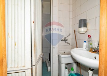 Bagno - Cafeteria - Cold Bar via Salvatore Vigo
 
97, Acireale - photo 19