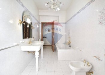 Bagno - Apartment Via Gino Spitaleri
 
6, San Pietro Clarenza - photo 20