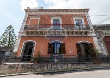 Casa all\'aperto - Casa indipendente Via III Retta Ponente
 
101, Belpasso - foto 1