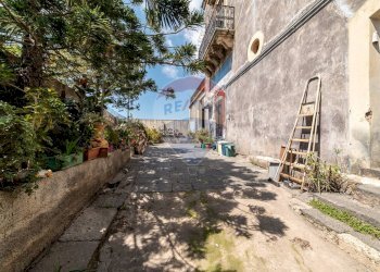 Terrazza - Casa indipendente Via III Retta Ponente
 
101, Belpasso - foto 4