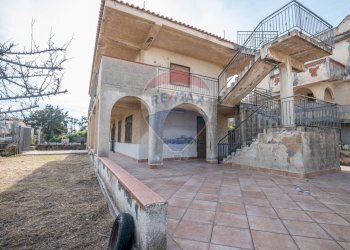 Casa all\'aperto - Casa semi indipendente Viale Ionio
 
61, Augusta - foto 3