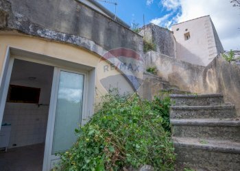 Scale - Locale Commerciale VIA DUOMO
 
3/5/7, Ragusa - foto 27