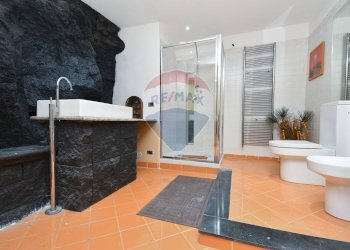 Bagno - Casa semi indipendente Via Rosolino Pilo
 
2, Motta Sant'Anastasia - foto 7