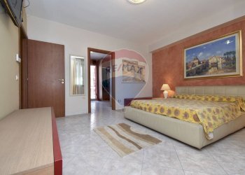 Camera / camera da letto - Casa semi indipendente Via Rosolino Pilo
 
2, Motta Sant'Anastasia - foto 15