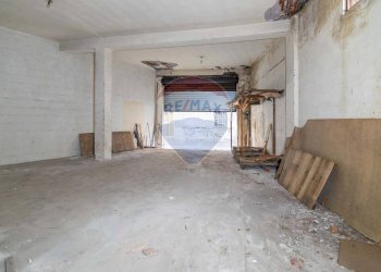 Parcheggio - Box Via Delle Mandre
 
13, Catania - foto 20