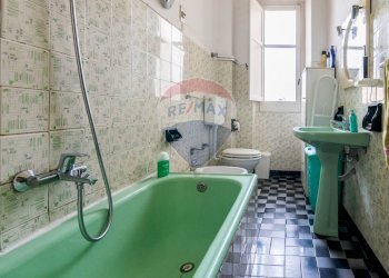 Bagno - Quadrilocale Via del Popolo
 
25, Acireale - foto 11