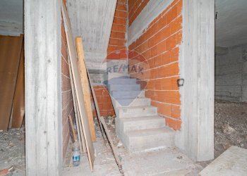 Scale - Villa a Schiera via dei gladioli
 
snc, San Pietro Clarenza - foto 13