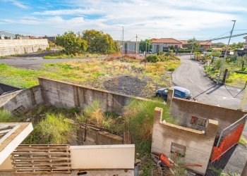 Giardino - Villa a Schiera via dei gladioli
 
snc, San Pietro Clarenza - foto 21