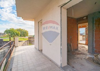 Balcone - Villa a Schiera via dei gladioli
 
snc, San Pietro Clarenza - foto 53