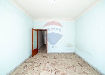 Stanza vuota - Appartamento via petralia
 
87, Aci Catena - foto 6